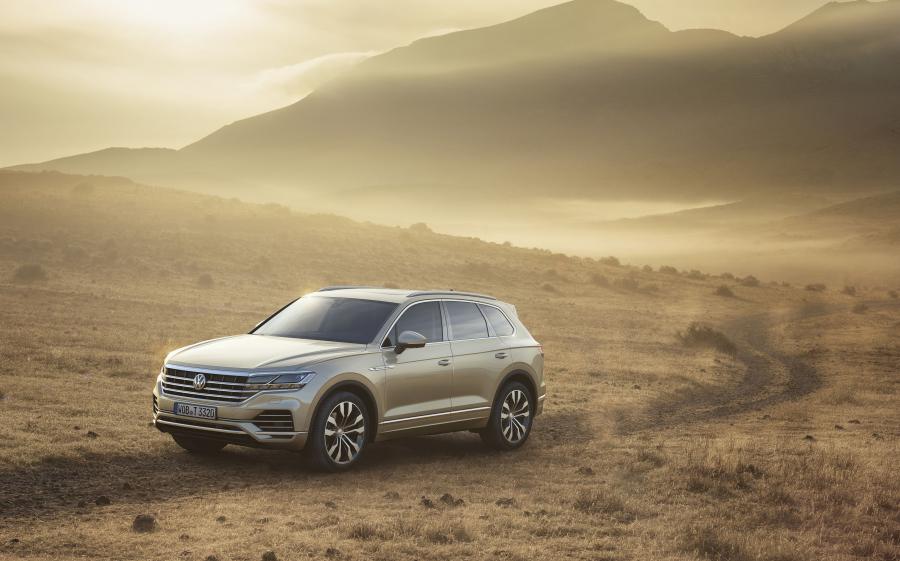  Volkswagen Touareg V6 TDI Elegance 2018 года  (WW) (фото 25 из 46)